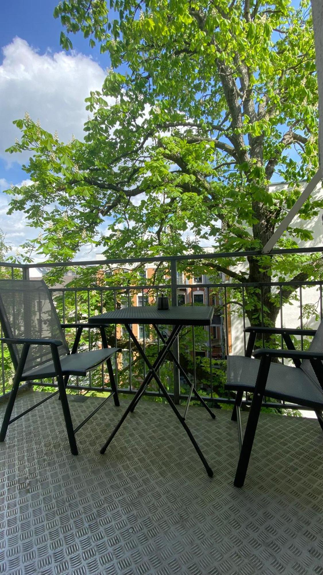 Chez Amis Arena Apartment Leipzig Luaran gambar